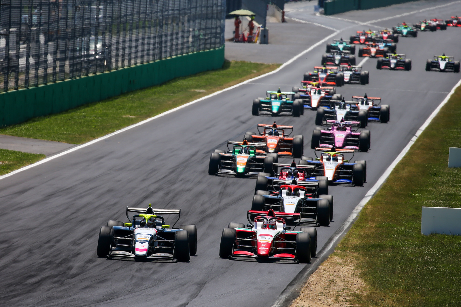 2026 FREC reaches halfway with Sebastian Wheldon leading after wins for Nakamura-Berta, Al Dhaheri, Francot, Muñoz, Popov and Olivieri.