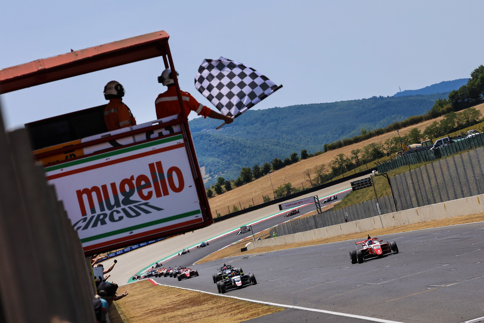 Kenzo Craigie wins the Mugello Final as Luka Sammalisto retains the 2026 Italian F4 lead after four different winners emerge in Round 4.