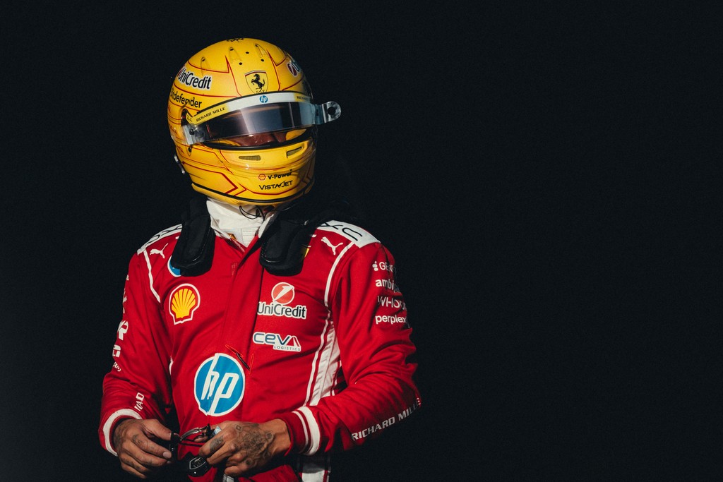 Lewis Hamilton qualified P3 for the F1 Chinese GP after a challenging qualifying session hampered by wind conditions, closing Ferrari's deficit to Mercedes at Shanghai.