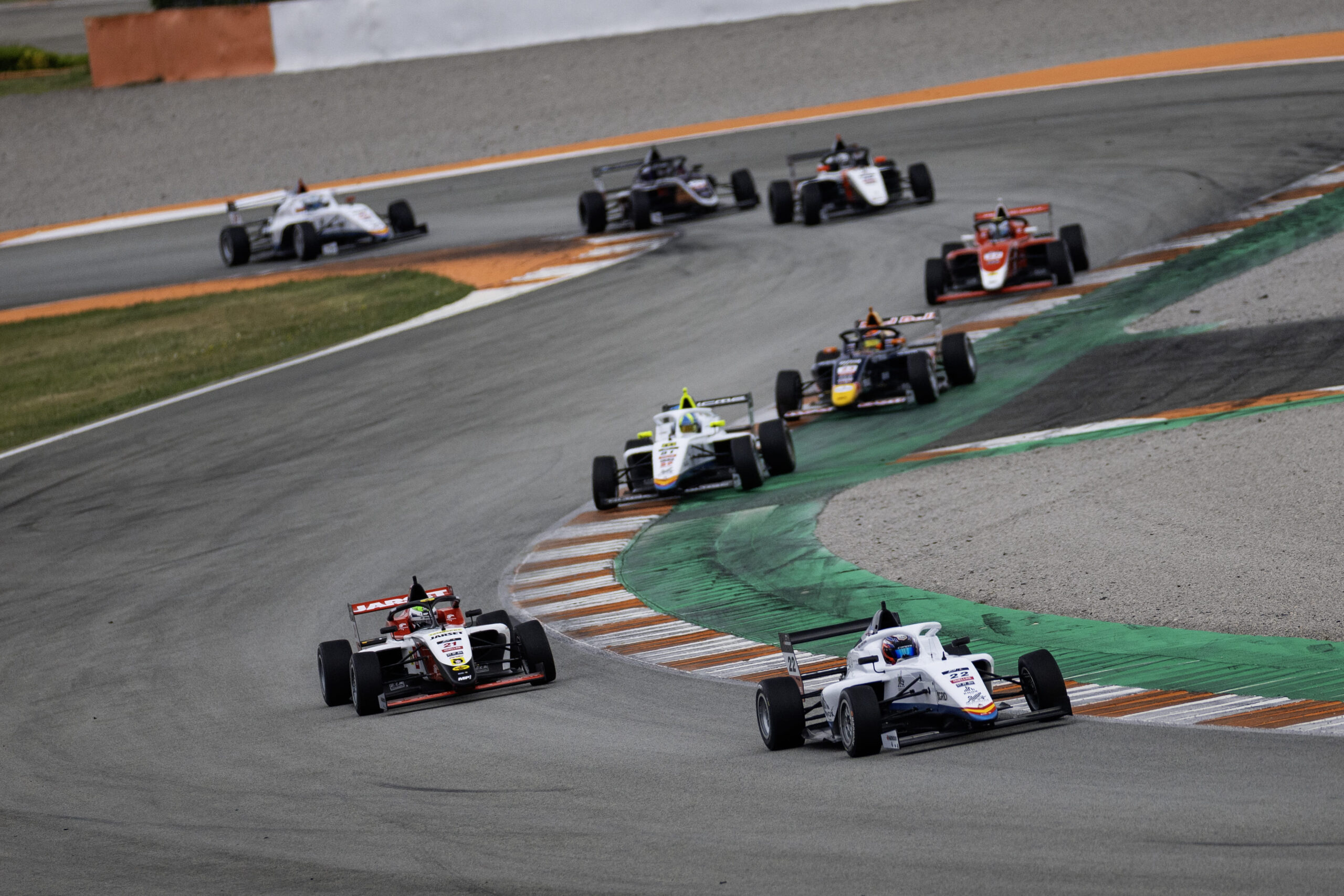 Spanish F4 reveals its seven-round 2027 calendar, with Jarama moving to the season opener and Barcelona retaining the finale.