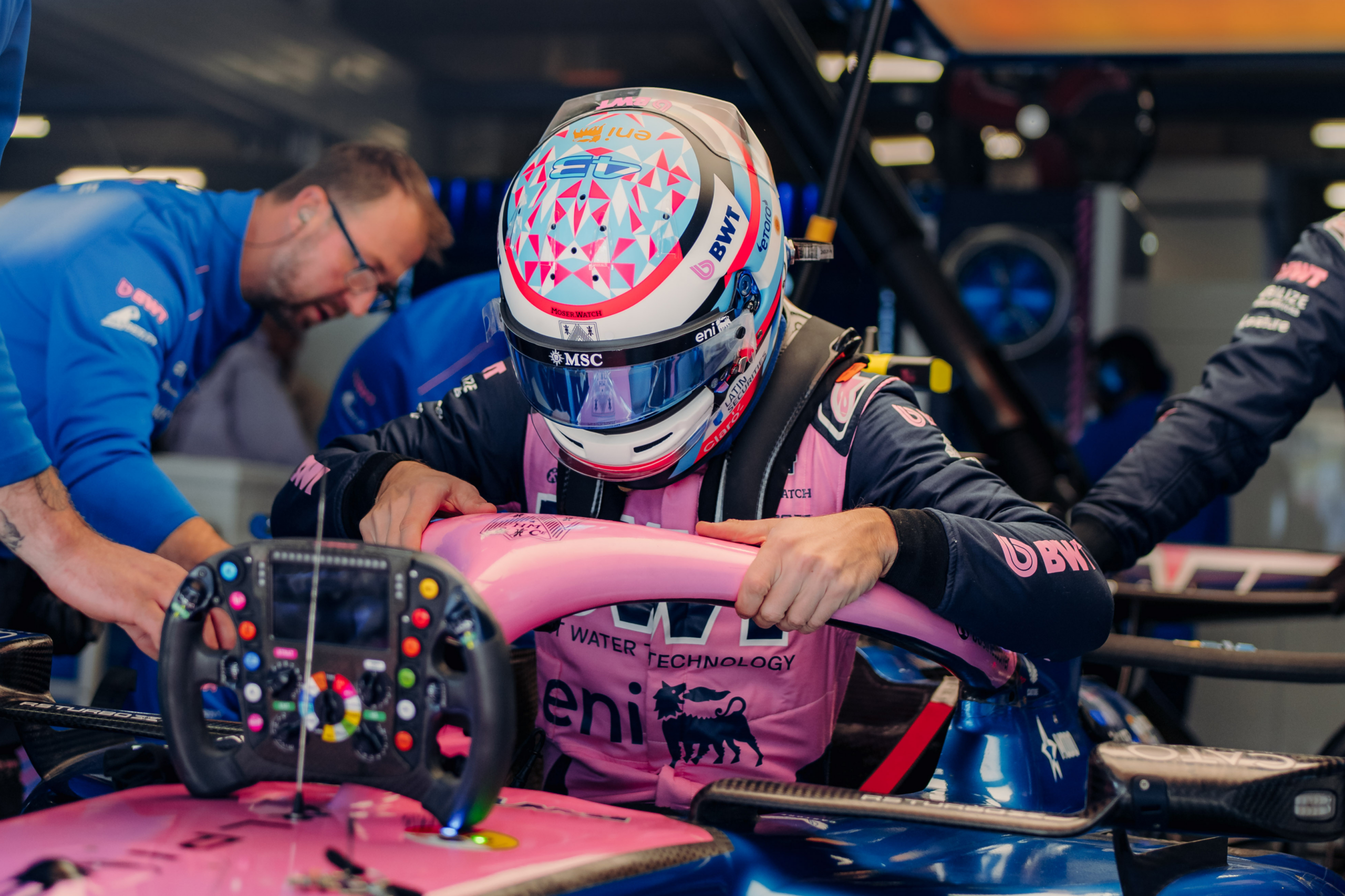 Colapinto reflects on lost points at the 2026 F1 Chinese GP after Safety Car timing and contact with Ocon damaged his car in Shanghai
