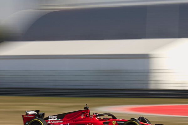 Sainz praises Ferrari for running car at launch: “We took the risk just to do something different”