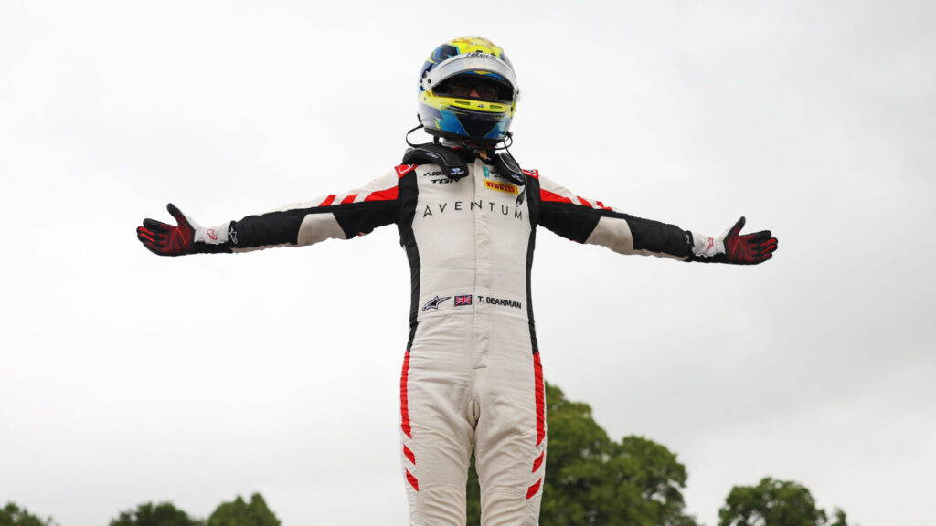 Thomas Bearman reflects on his rise from karting to F4, highlighting confidence, learning curves and 2026 success with Van Amersfoort Racing.