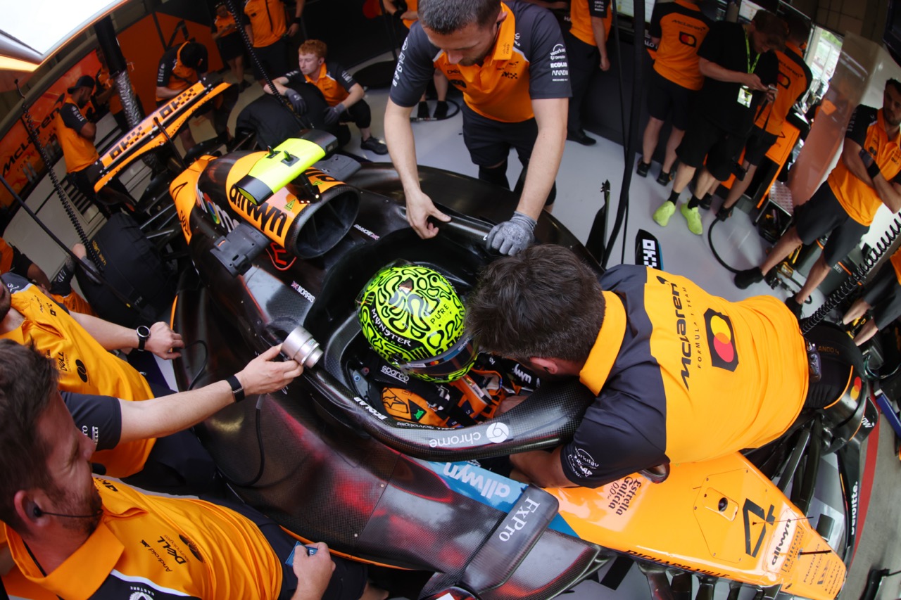 Lando Norris in his #4 McLaren machinery at the F1 Austrian GP 2025.