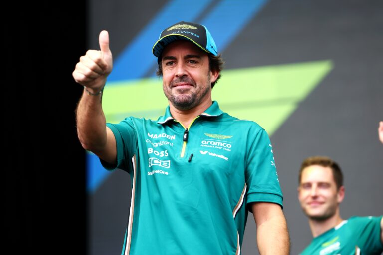 Fernando Alonso for Aston Martin at the F1 Singapore GP