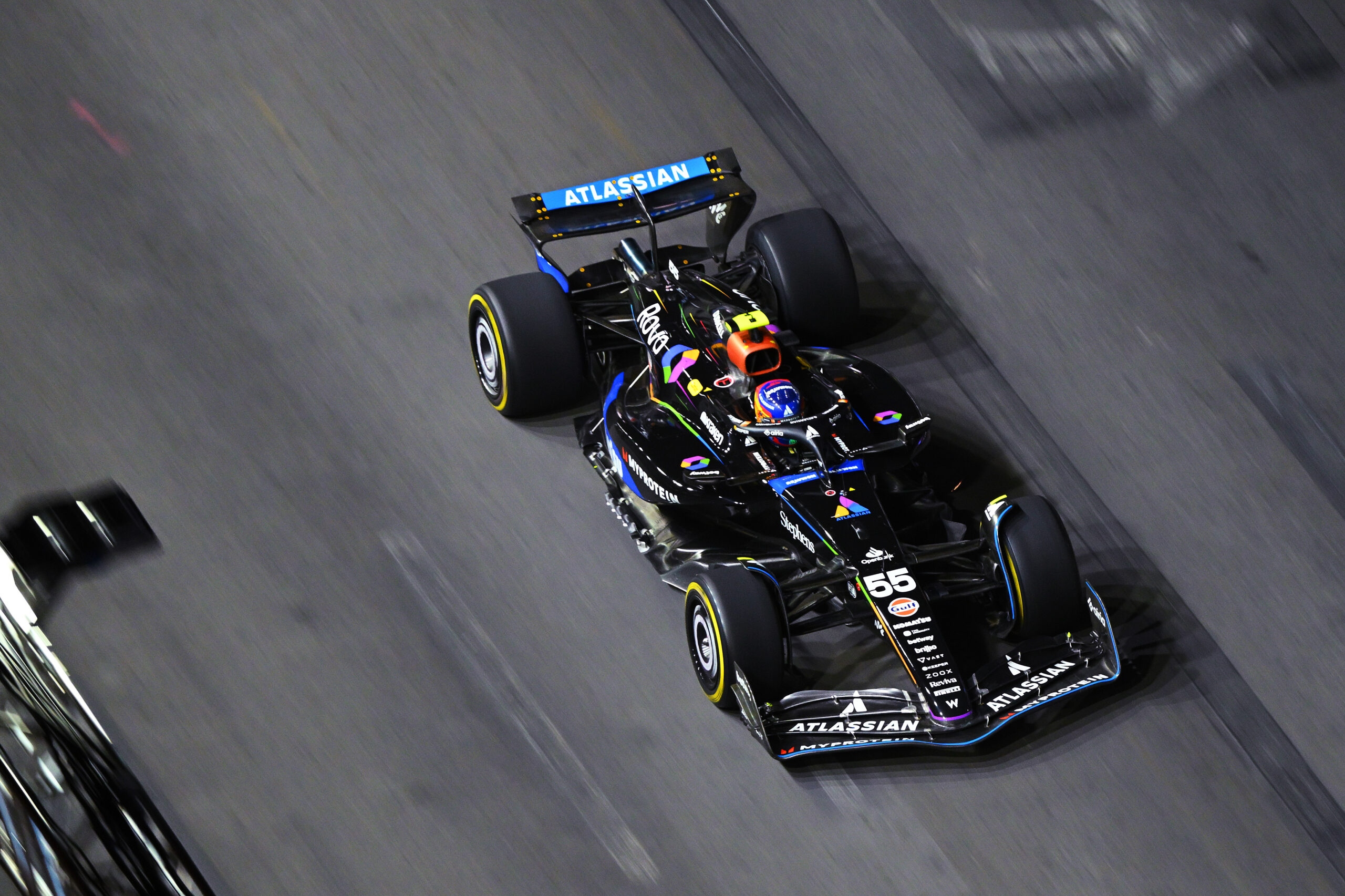 Carlos Sainz driving the Williams FW47 on track during practice ahead of the F1 Las Vegas GP
