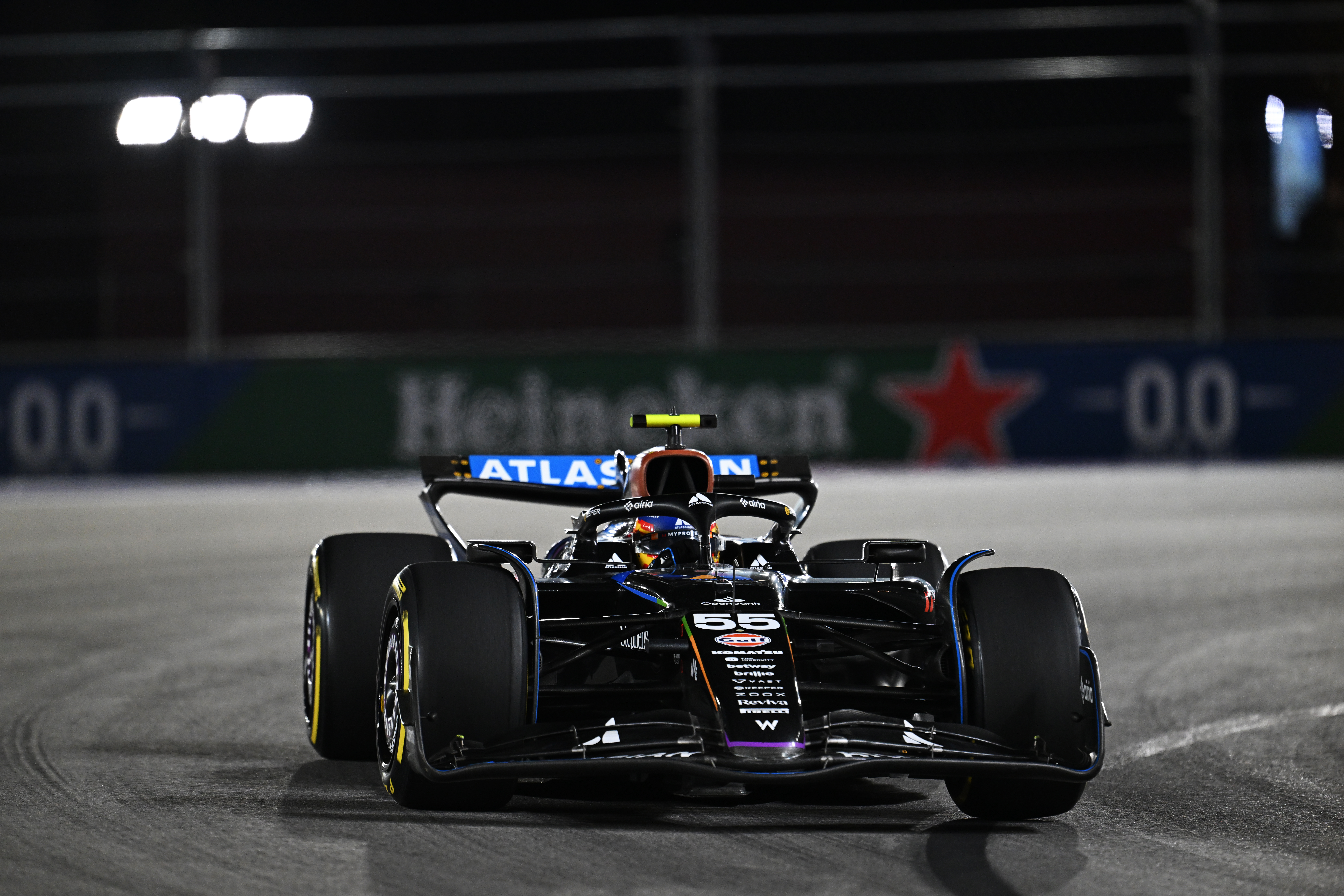 Carlos Sainz delivered a strong F1 Las Vegas GP performance, finishing P7 to secure six valuable points for Williams.