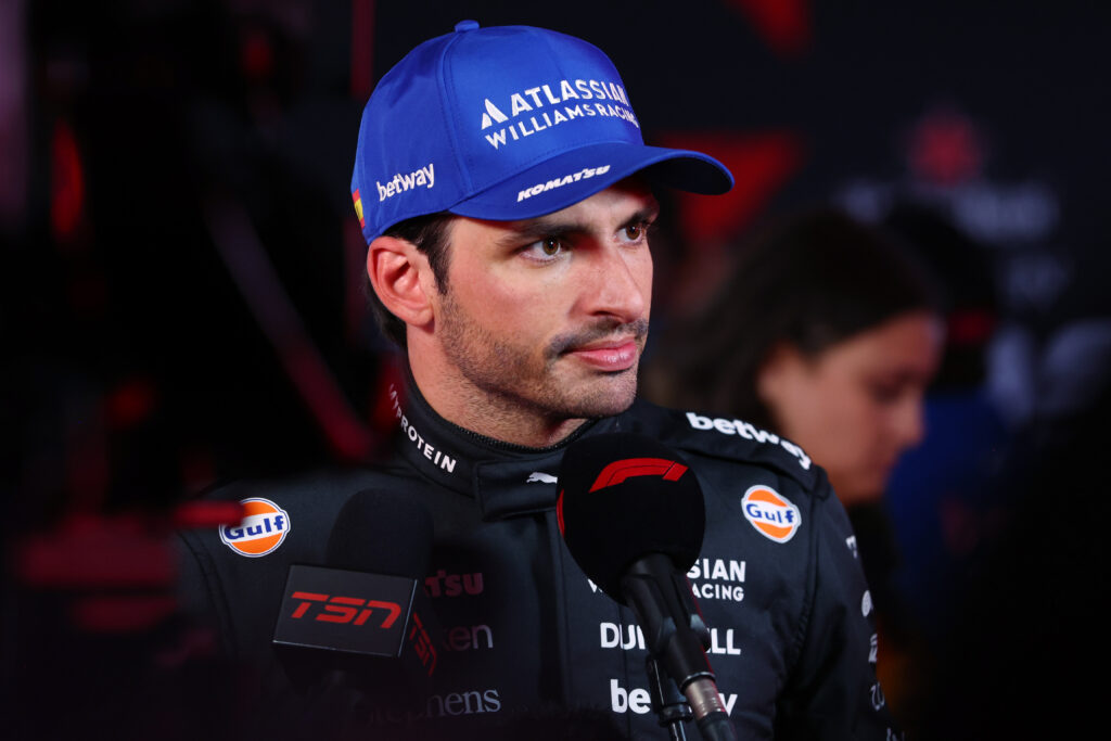 Carlos Sainz at the 2025 F1 Las Vegas GP