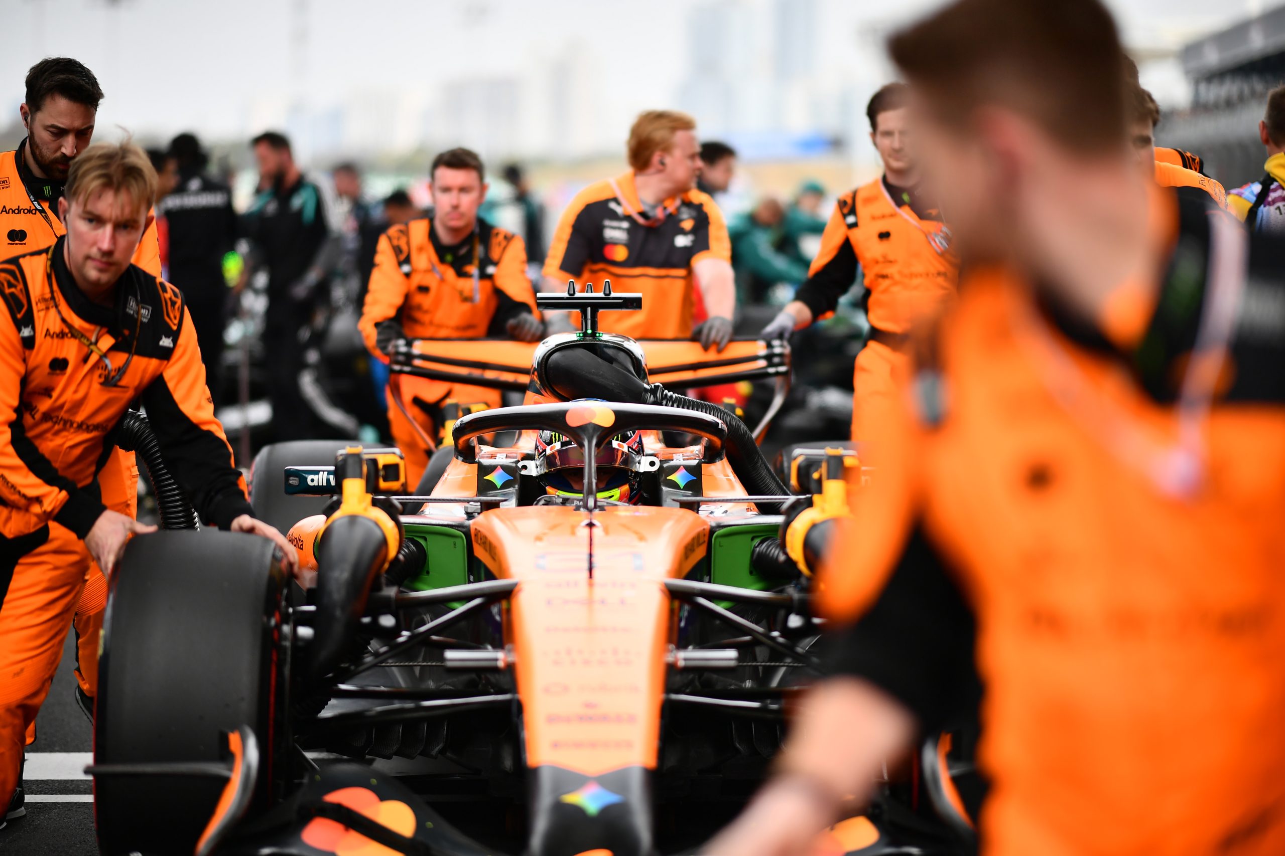 SHANGHAI, CHINA - MARCH 15: Oscar Piastri of Australia and McLaren arrives on the grid during the F1 Grand Prix of China at Shanghai International Circuit on March 15, 2026 in Shanghai, China. (Photo by James Sutton/LAT Images) Stella responds to Mercedes's latest claims