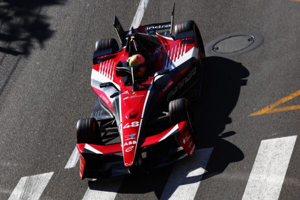 Edoardo Mortara topped FP1 at the 2026 Formula E Sanya E-Prix, setting a new lap record as Mahindra led a competitive session.