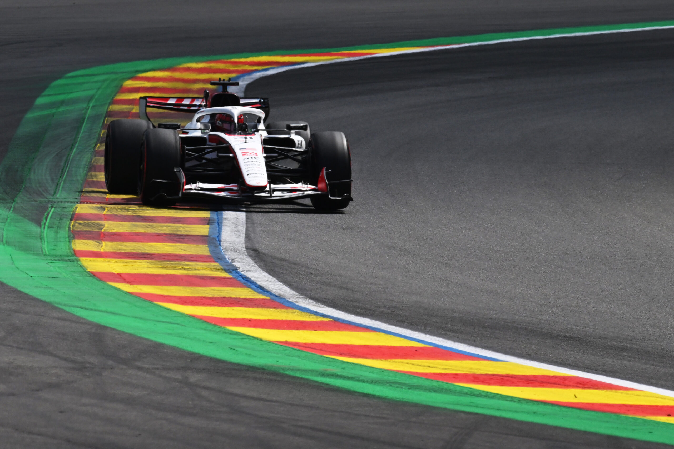 Ollie Bearman and Esteban Ocon both reflected on a frustrating 2026 F1 Belgian GP for Haas, with a first-lap gear failure and persistent car issues limiting both drivers despite encouraging signs of improvement.