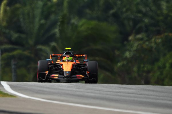 Norris: McLaren “got it wrong” with starting tyre choice in F1 Malaysia race Lando Norris explains McLaren’s tyre gamble in the 2026 F1 Malaysia race and admits the team got its strategy wrong