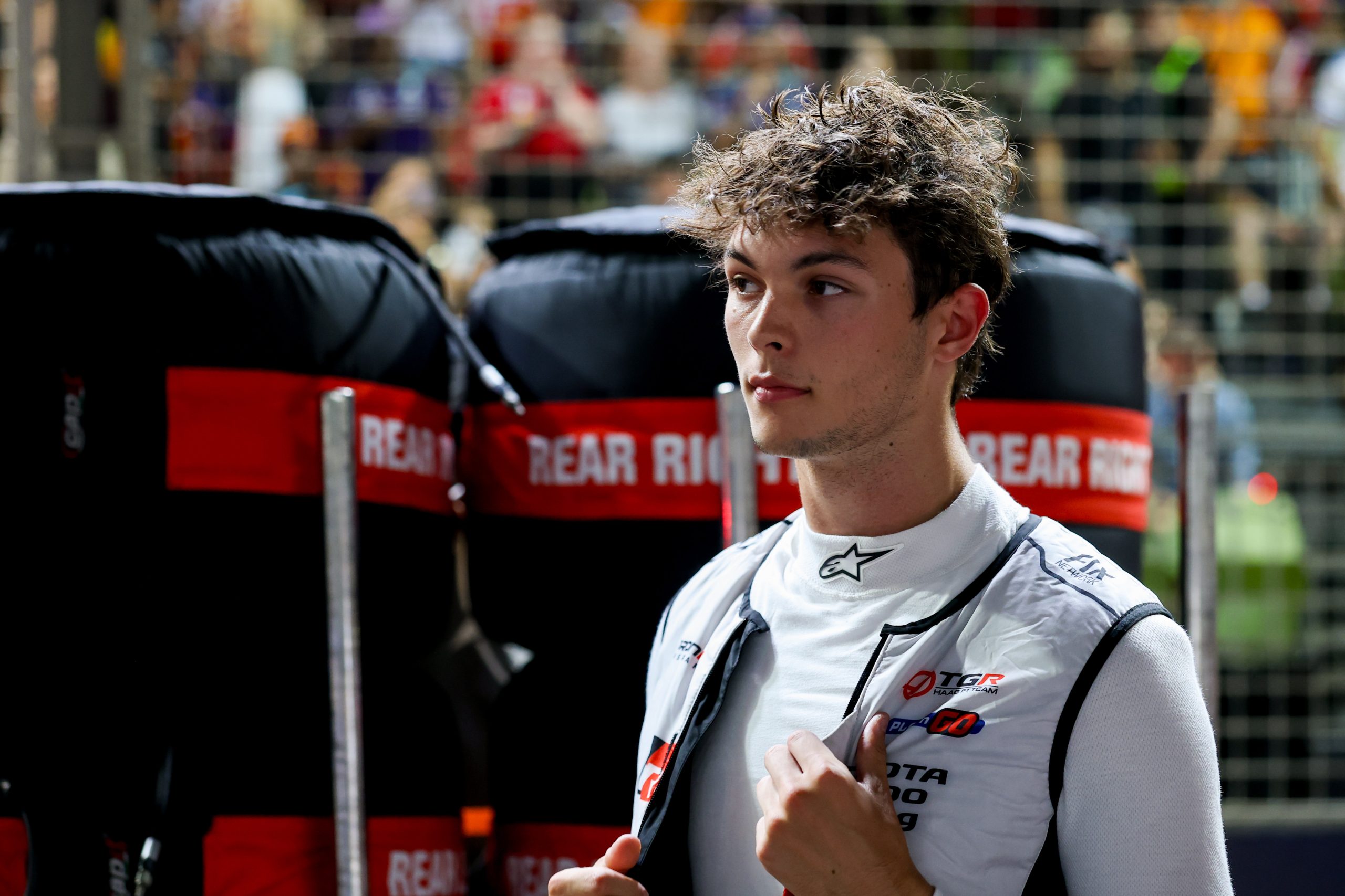 Ollie Bearman finished P12 at the 2026 F1 Singapore GP, enjoying an early battle with departing teammate Esteban Ocon before the race offered little else to fight for.