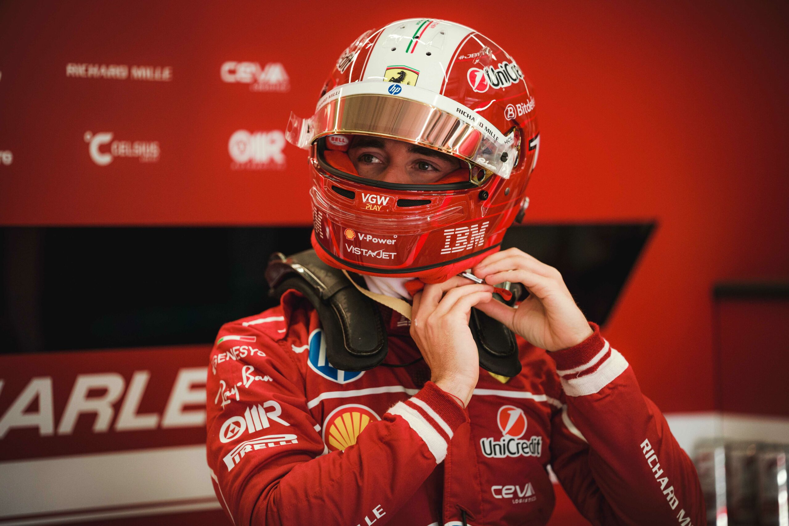 Ferrari driver Charles Leclerc had a disappointing Imola GP this weekend. He picked up the scraps from a surprise Q2 exit. From 11th he finished 6th place, behind teammate Lewis Hamilton and Williams driver Alex Albon. It could have been even better but the VSC and Safety Car timings went against him.