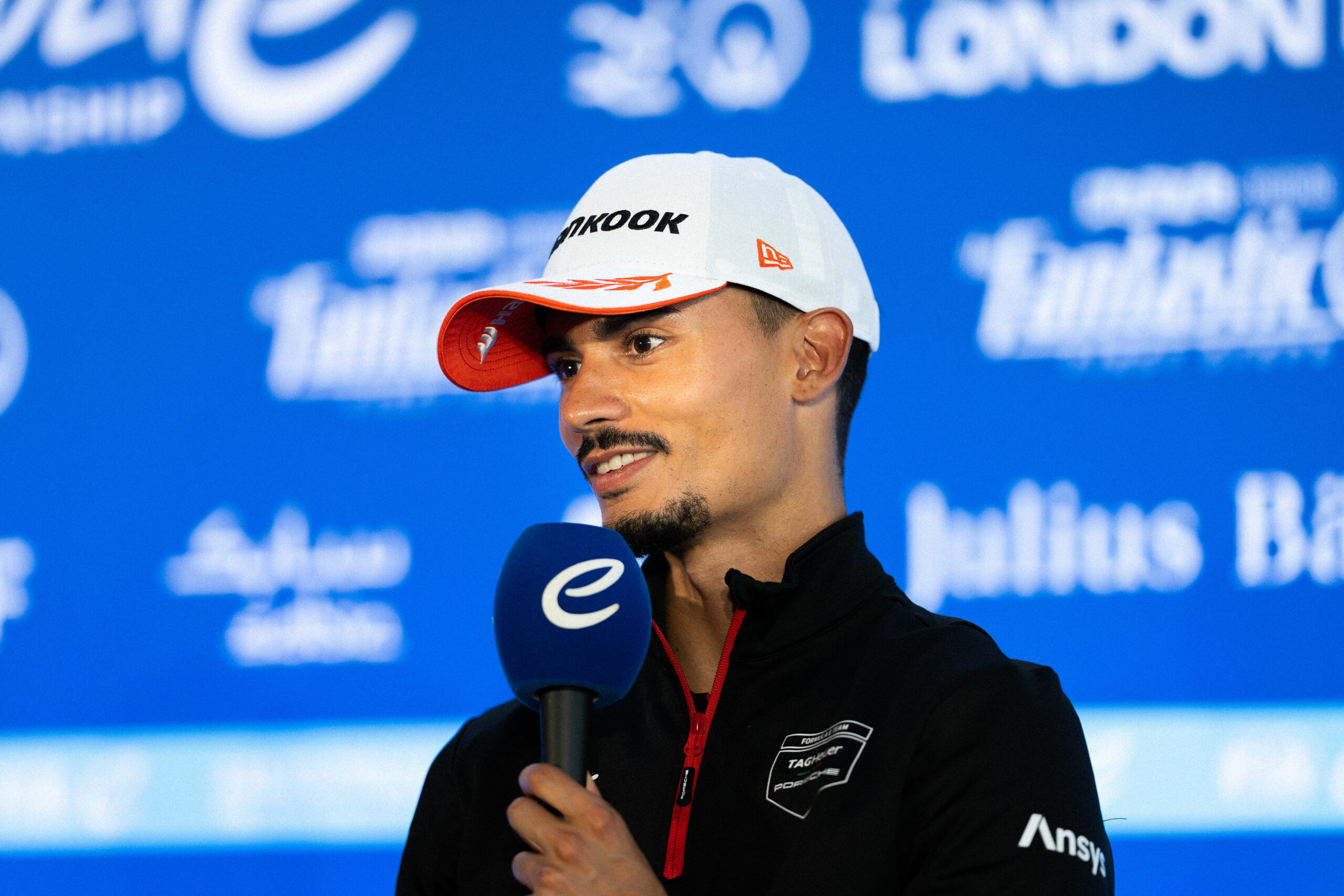 Pascal Wehrlein (TAG Heuer Porsche Team, 1) während Post Race Press Conference. ABB FIA Formula E World Championship - Round 15 in Excel London, London in Deutschland aufgenommen am 26.07.2025. (Eibner-Pressefoto/Daniel Bürgin)