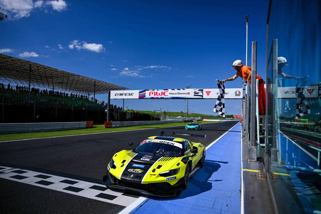 Emson and Lebbon sweep Misano for Elite Motorsport to take the 2026 GT Open points lead ahead of Mansell and Götz.
