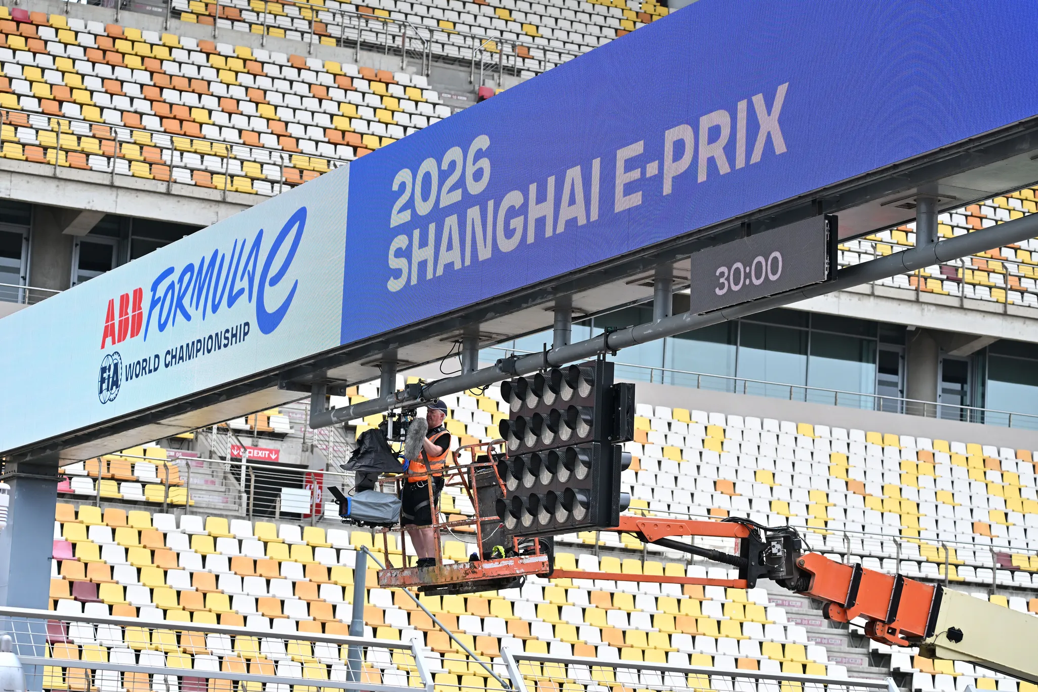 Shanghai bracing for FP1 Formula E