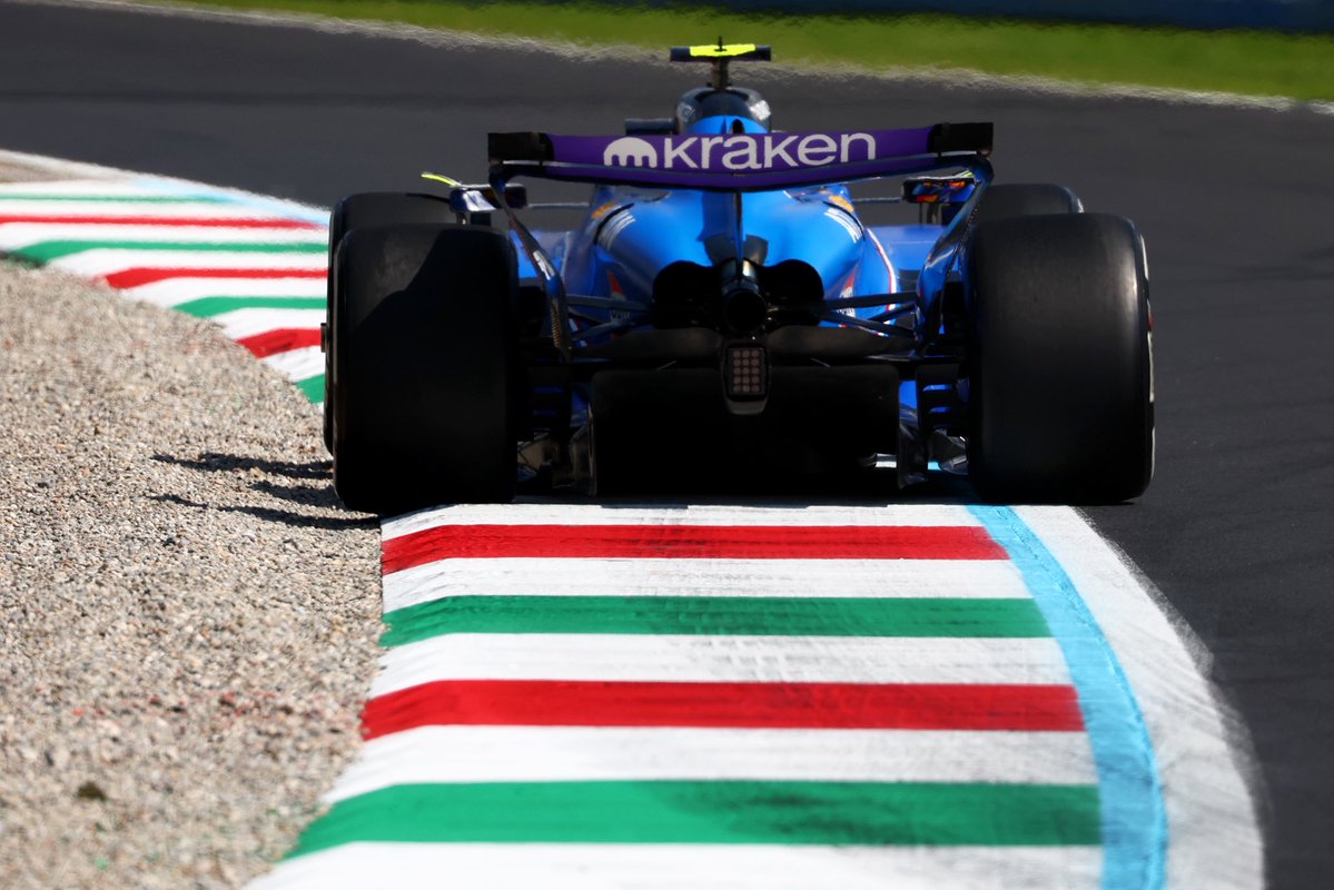 williams driver Carlos Sainz in the F1 Italian GP