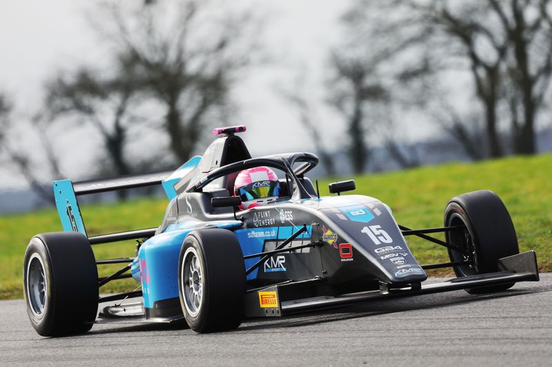Lily-May Watkins discusses her move from karts to cars, and the role of sim racing, mindset, and GB4 preparation.