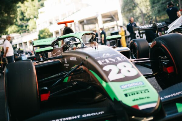 AIX Racing Car 28 - FIA F3 2025