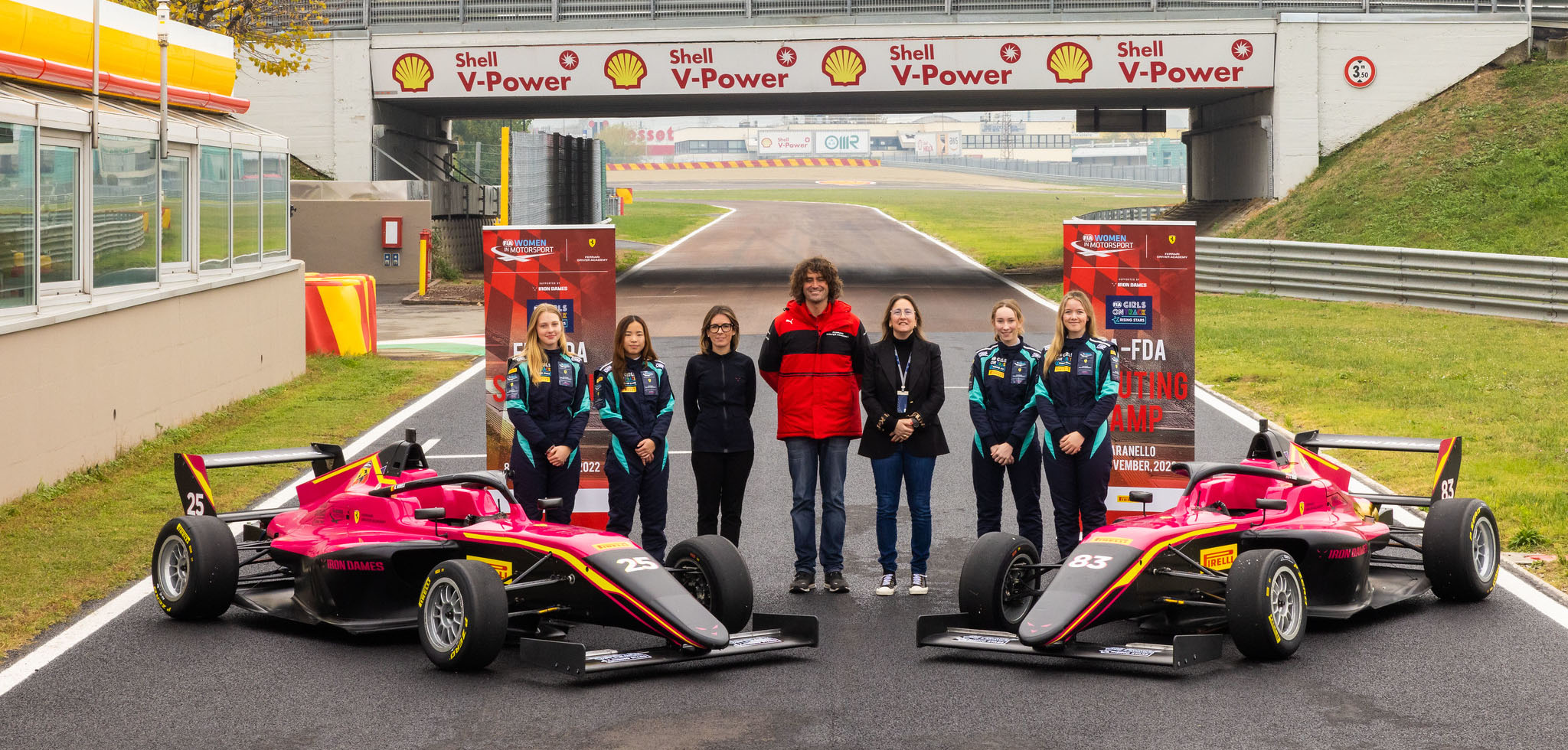 Girls On Track Rising Stars, including F1 Academy participant Aurelia Nobels