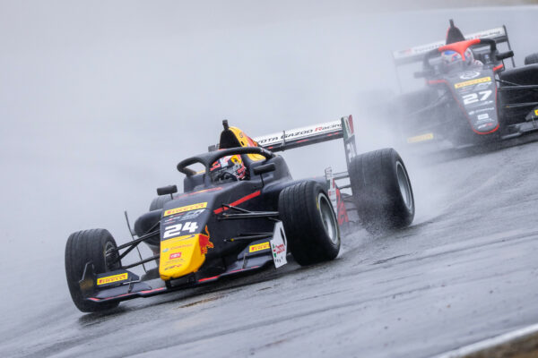 Nakamura claimed pole position at the 2026 CTFROT Teretonga Qualifying 1 session, but brought out a red flag, dropping him down the order.