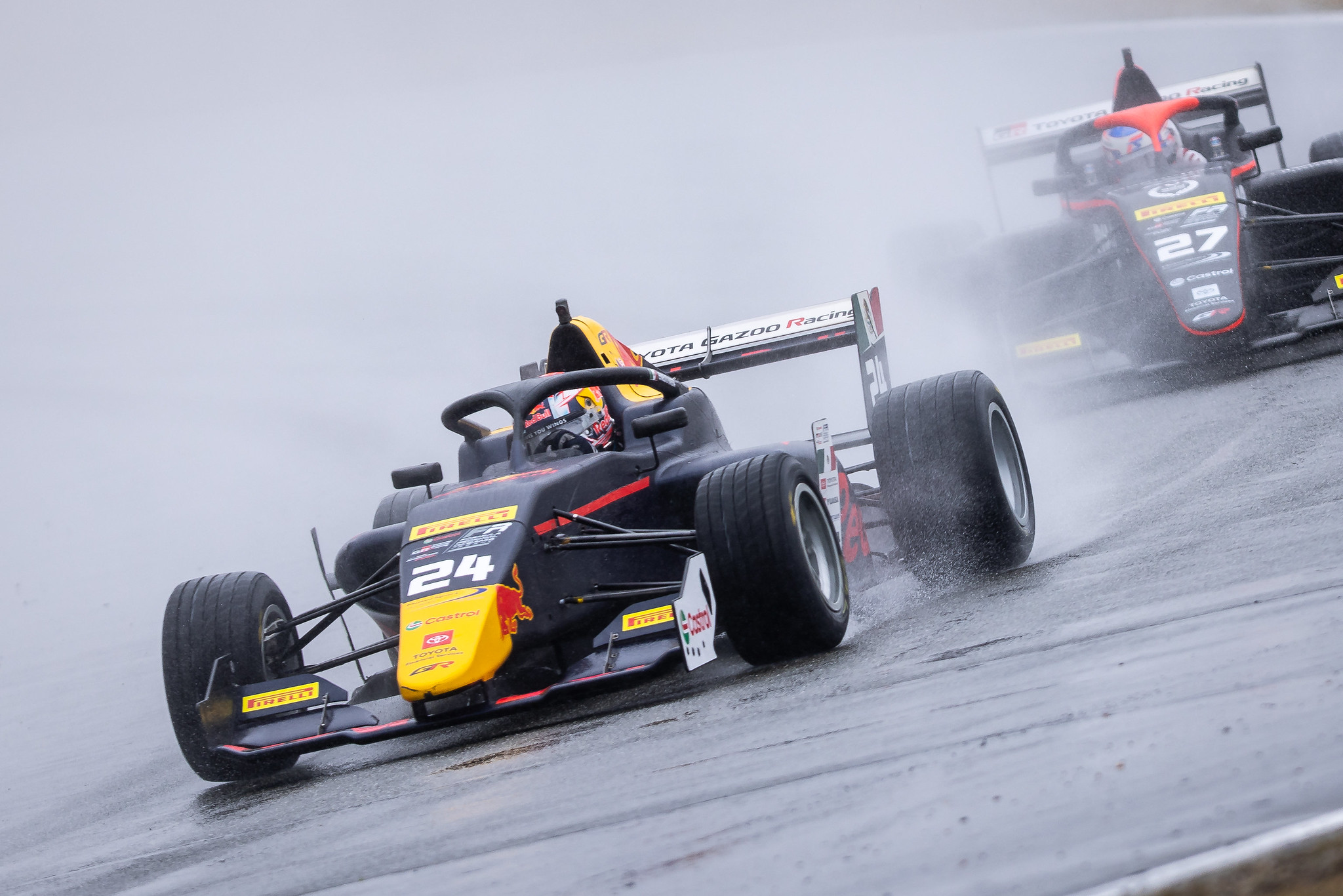 Nakamura claimed pole position at the 2026 CTFROT Teretonga Qualifying 1 session, but brought out a red flag, dropping him down the order.