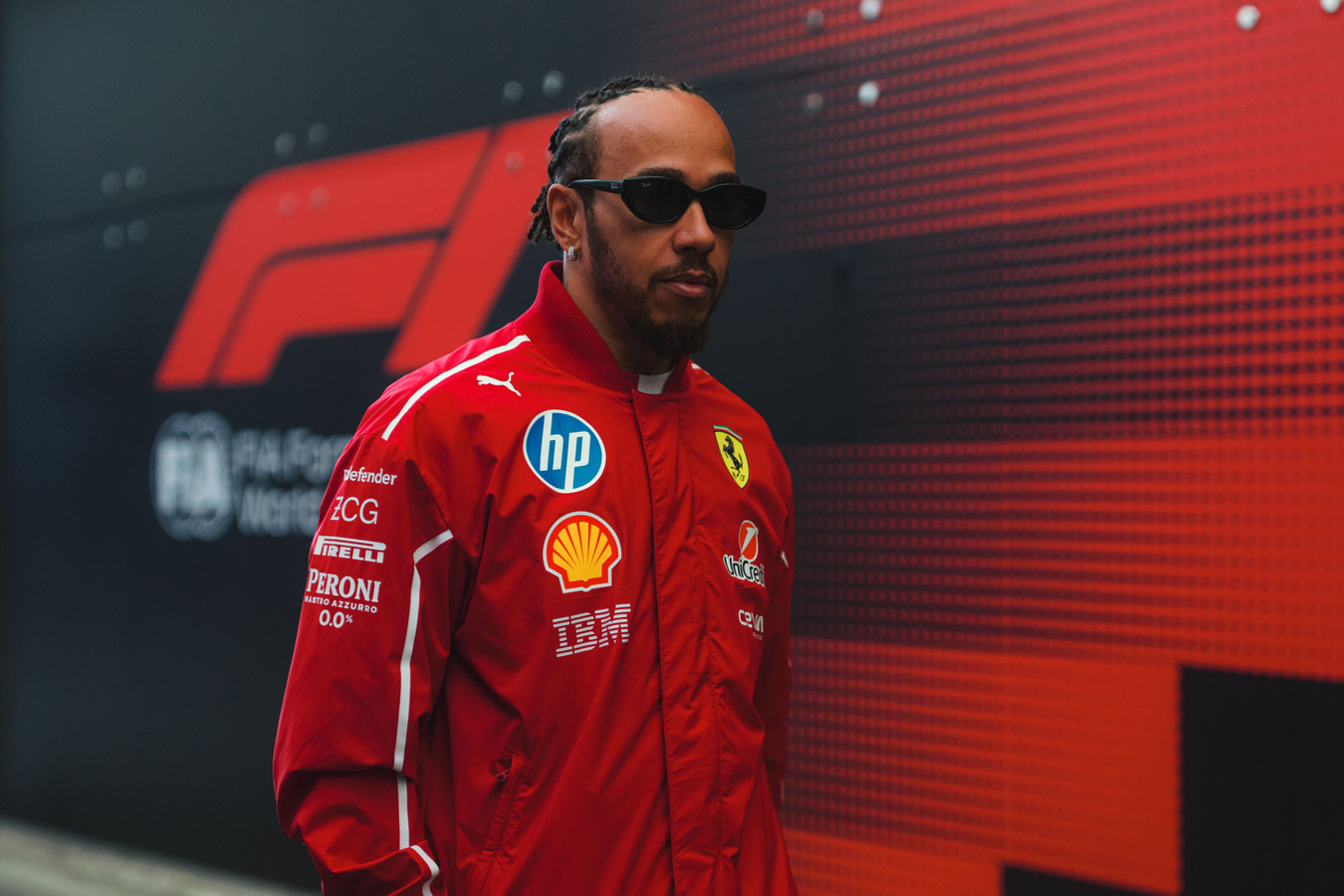 Lewis Hamilton has "been trying it all year" to perform with Ferrari, especially after F1 São Paulo GP Q2 exit.