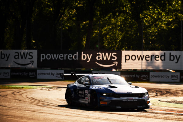 #64 Ford takes historic pole position after delivering the best average time during the GTWC Europe Qualifying at Monza