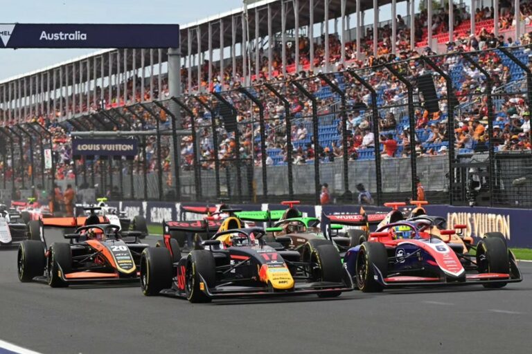 F3 cars out on track during the 2025 Australian GP, which will begin this 2026 weekend alongside F2.