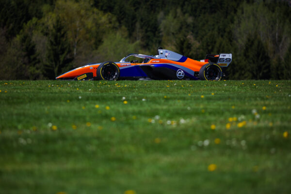 Francot wins chaotic 2026 FREC Spielberg finale after four Safety Cars, penalties, and late drama, leading Ninovic and Wheldon home.