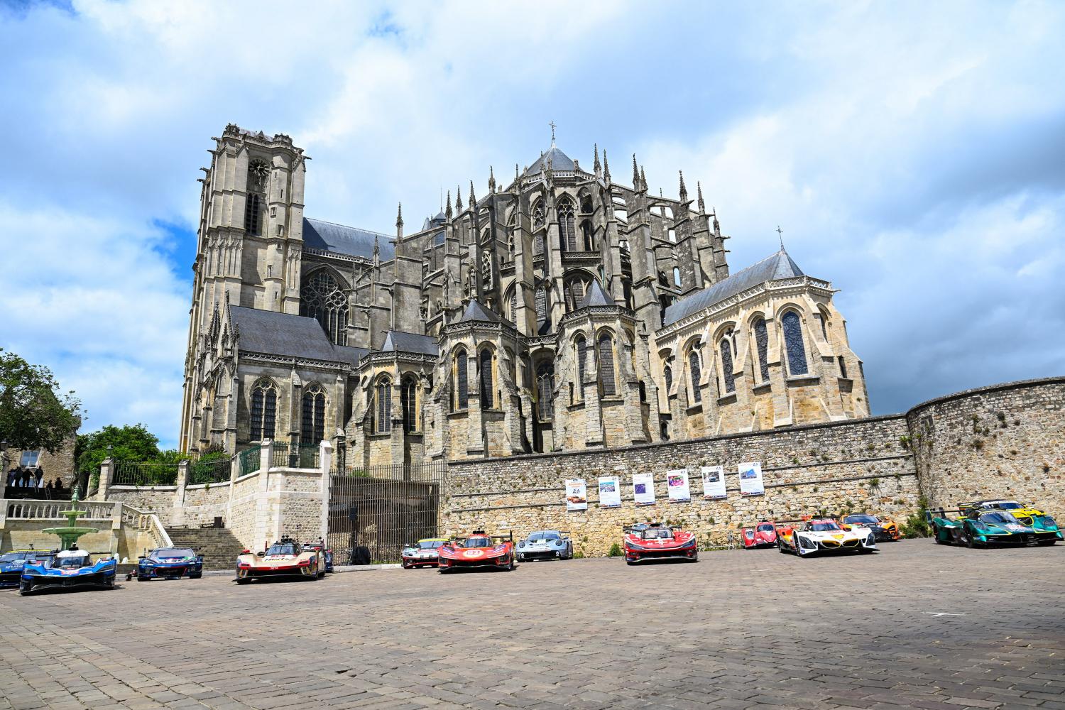 Join Pit Debrief as they report on the 24 Hours of Le Mans 2026 race live. Grab snacks and drinks and enjoy the fun from France.