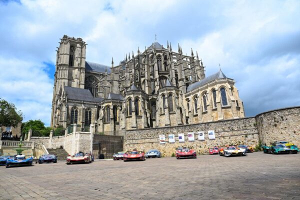 Previewing the 2026 24 Hours of Le Mans, with Ferrari chasing more glory and 62 cars set for battle.