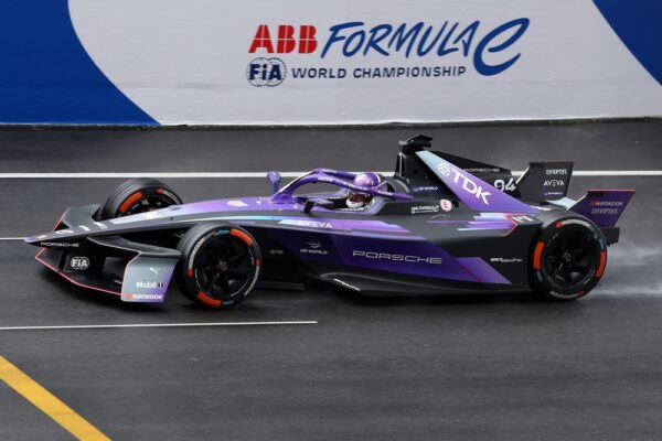 Formula E | Shanghai E-Prix | Qualifying | Drugovich gets strong first pole from Barnard wehrlein ahead of qualifying for formula e in shanghai