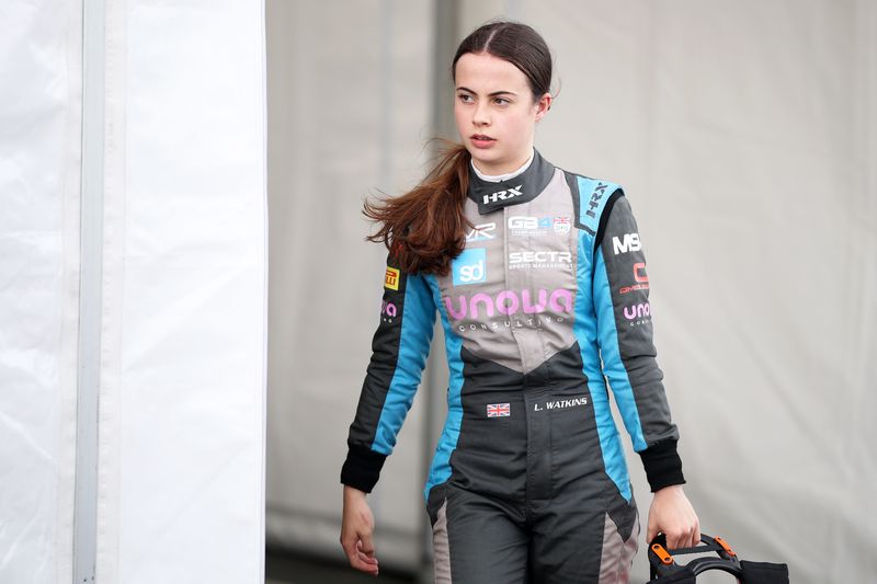 Lily-May Watkins discusses her move from karts to cars, and the role of sim racing, mindset, and GB4 preparation.