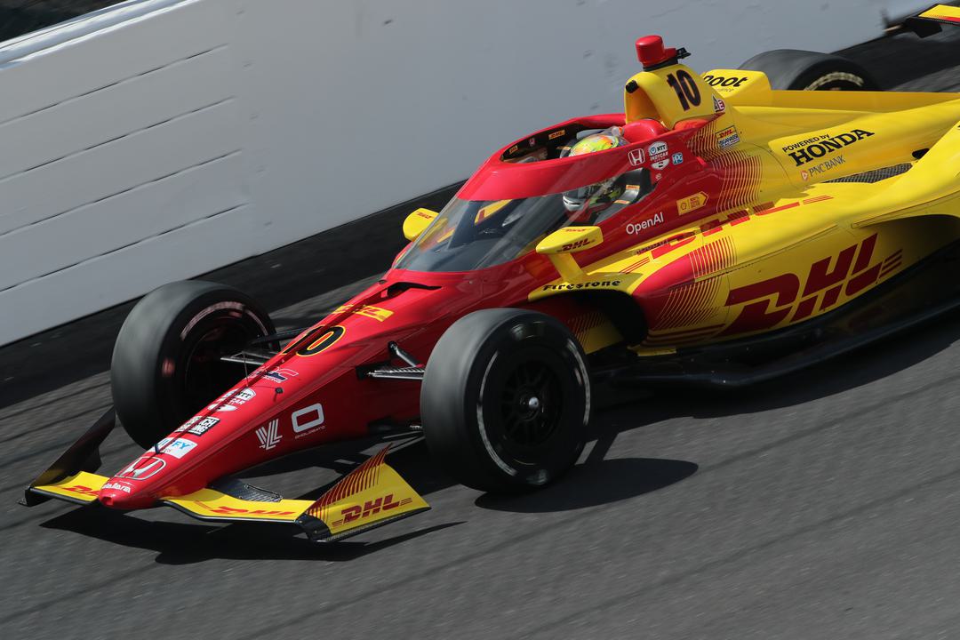 The Indy 500 qualifying draw after Fast Friday threw up some interesting positions for the heavy hitters as their first official runs came late Saturday morning and early Saturday afternoon at IMS, full IndyCar report and results below.