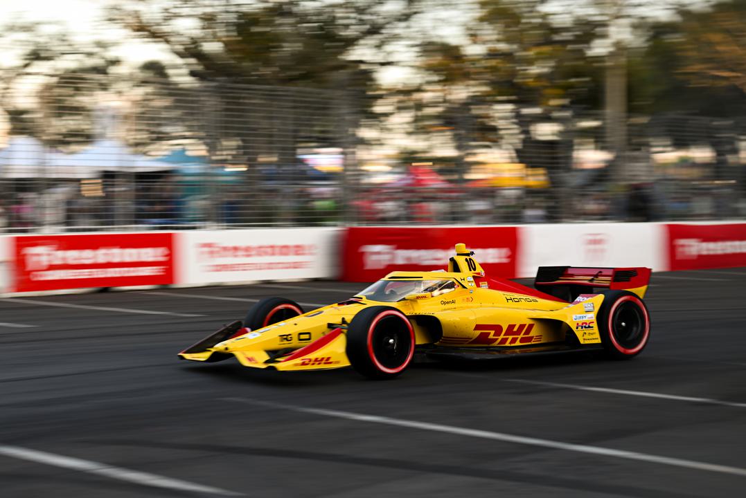 The 2026 IndyCar season kicks off with the race in St. Pete. Scott McLaughlin fires away from pole after a dominant qualifying session.