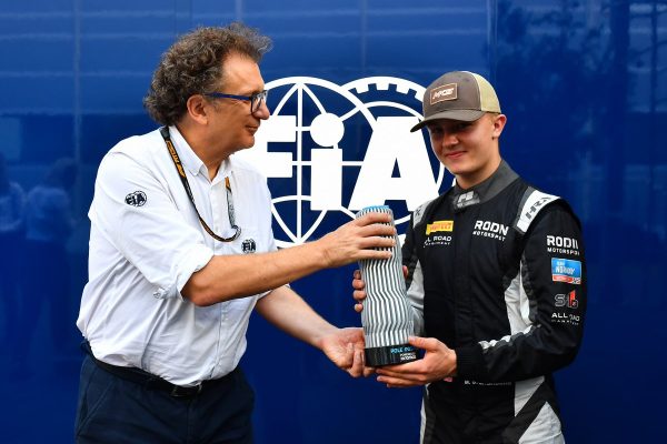 Stenshorne targets “good points” after securing pole as Rodin lockout front row for both F2 Feature Races in Baku Rodin Motorsport's Martinius Stenshorne claimed pole position during Qualifying 2 at the 2026 F2 Baku round.