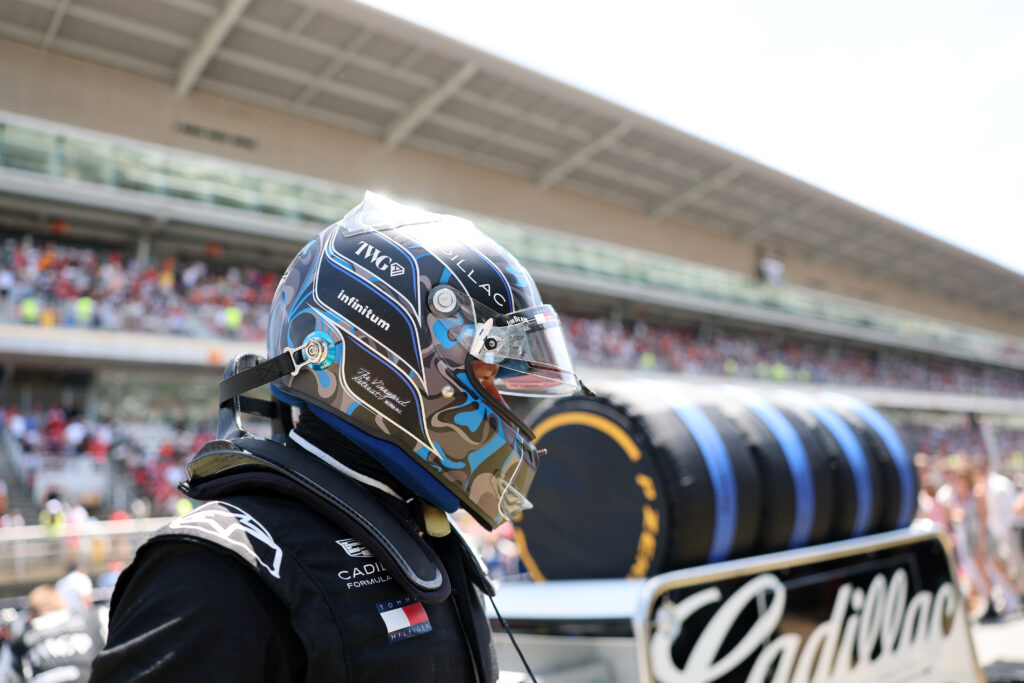 Valtteri Bottas (FIN) Cadillac Formula 1 Team on the grid. 14.06.2026. Formula 1 World Championship, Rd 7, Barcelona-Catalunya Grand Prix, Barcelona, Spain, Race Day.