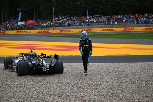 Russell “angry” with power issues after lap 1 DNF at 2026 F1 Belgian GP