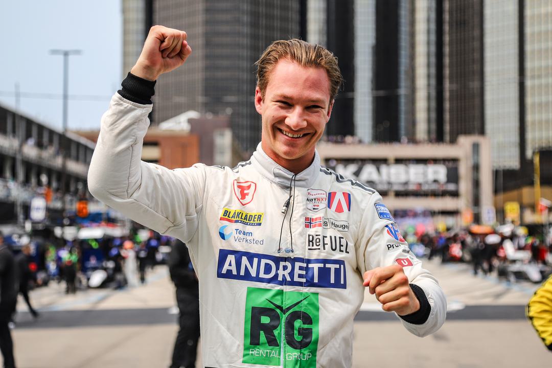Dennis Hauger's dream Indy NXT season continued in the Detroit GP as the Norwegian avoided the chaos behind, taking a fourth win, extending his championship lead.