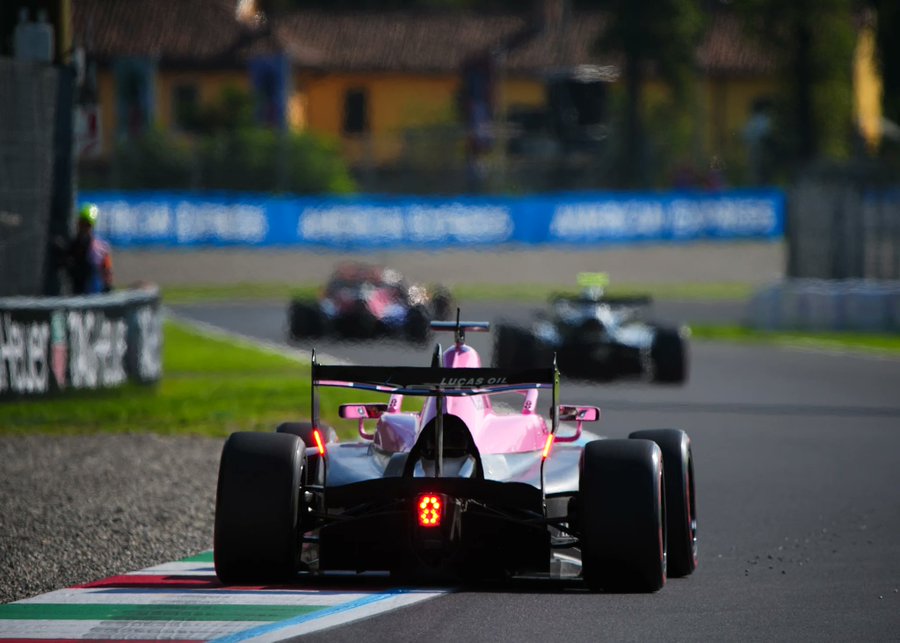 F3 title rivals Freddie Slater and Ugo Ugochukwu will compete in separate Qualifying groups at Monza as Round 8 begins.