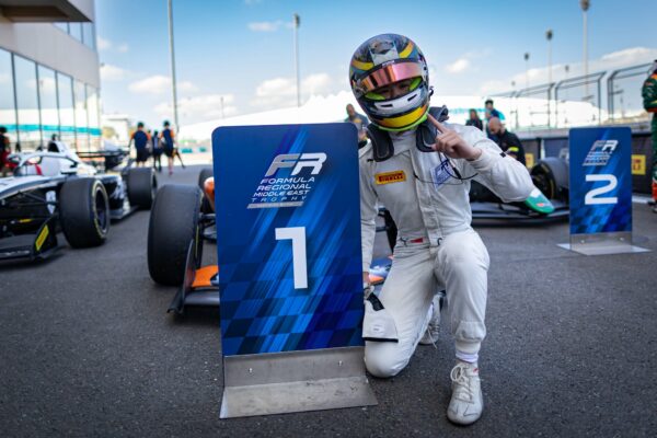 Christian Ho wins a dramatic 2026 FRME Trophy Race 2 at Yas Marina after Safety Cars, penalties and late-race battles.
