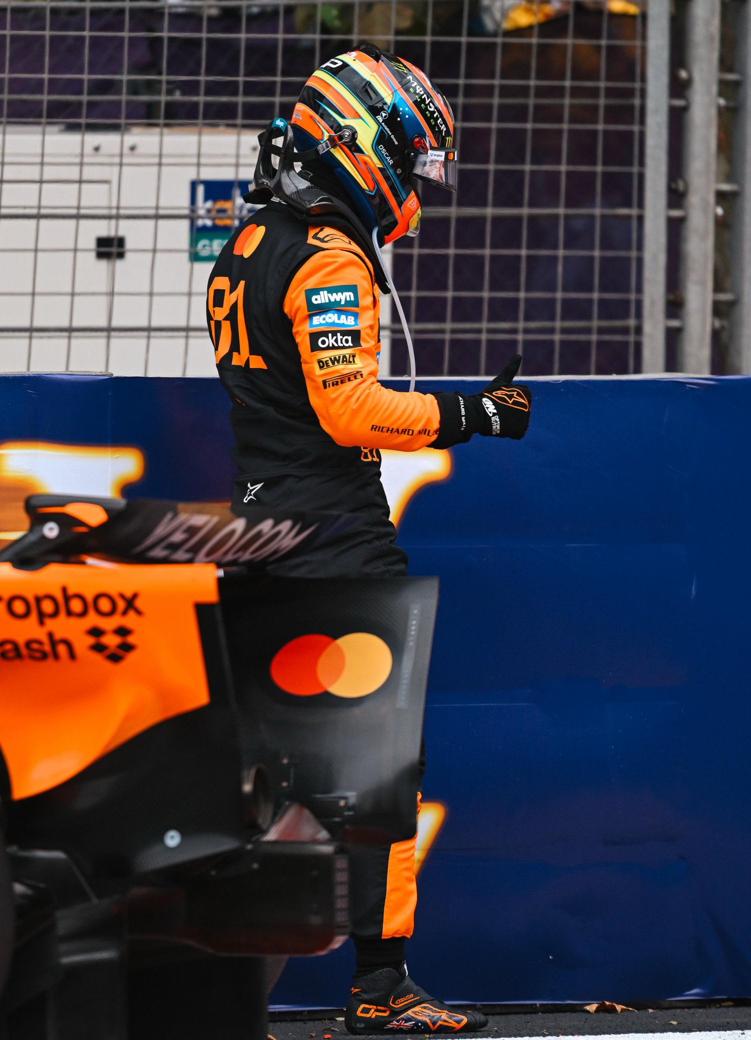 Oscar Piastri endured a weekend of frustration in Baku after a crash on the first lap ended his race at the F1 Azerbaijan GP.
