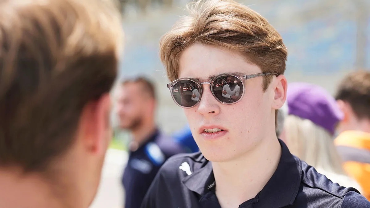 Luke Browning Sakhir F2 Bahrain GP