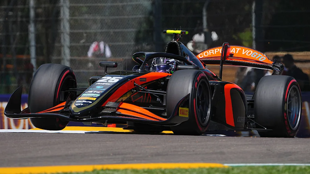 As the first triple header of the 2025 F2 season nears its conclusion, Van Amersfoort Racing’s Rafael Villagómez is setting his sights on a competitive weekend at the Circuit de Barcelona-Catalunya.