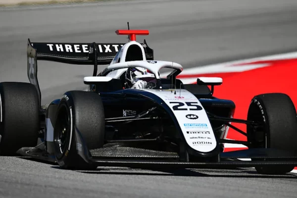 Roman Bilinski F3 car on track