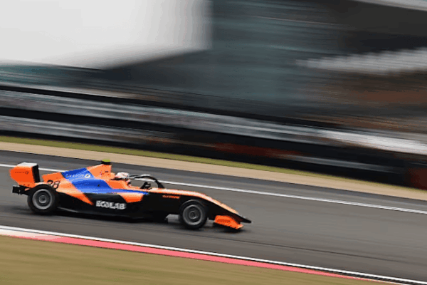 2026 F1 Academy Mid-Season Review: Ella Stevens Ella Stevens sits 16th in the 2026 F1 Academy Drivers' Standings with four points after three rounds, as the McLaren-backed Rodin Motorsport rookie continues to build experience in her first season.