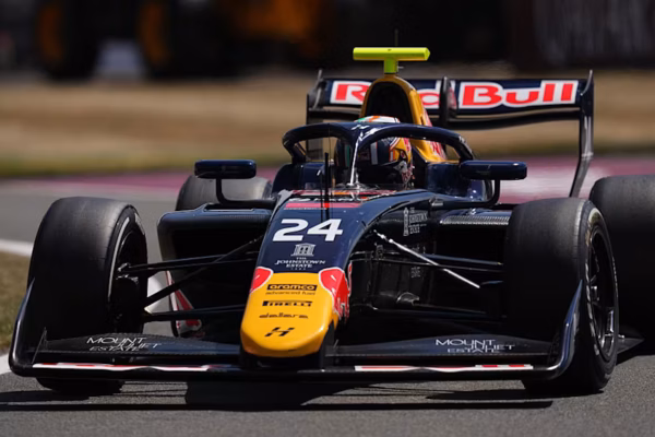 McLaughlin makes most of Silverstone familiarity with season-best P6 in F3 Qualifying Fionn McLaughlin takes sixth in 2026 Silverstone F3 Qualifying, gaining confidence as he targets points across both races this weekend.