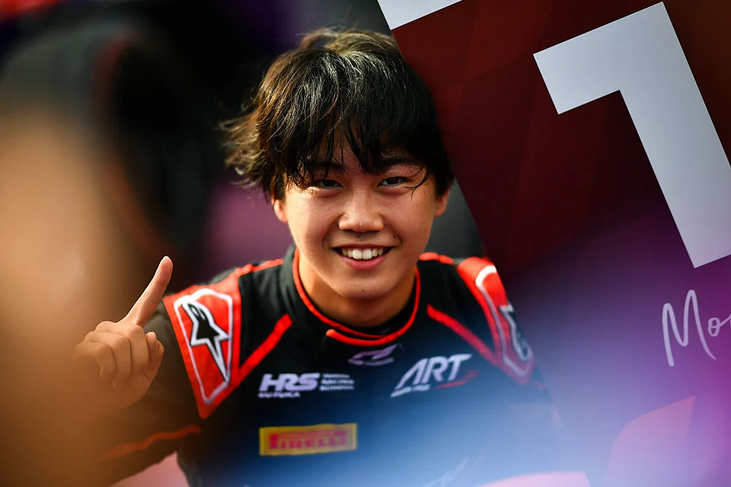 Ugochukwu and Slater fight for the 2026 F3 title as seven drivers chase P3 while four teams remain in contention for P2 in Madrid.